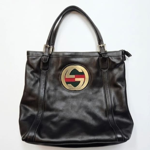 구찌 인터로킹 G 가죽 토트백 (정품)