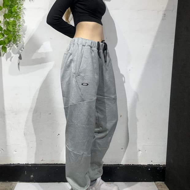 오클리 그레이 추리닝 바지 로고 조거 팬츠 L