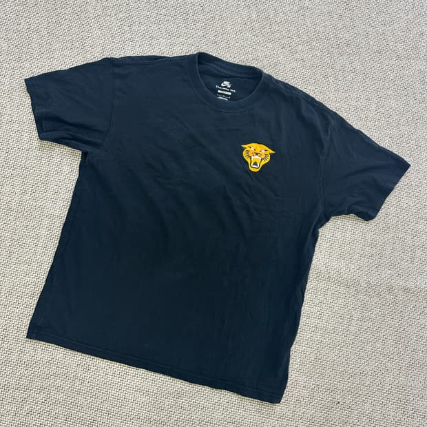 L 나이키 표범그래픽 티셔츠 0414D