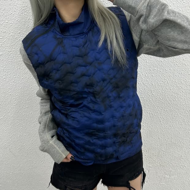 나이키 애슬레틱 써마핏 딥블루 에어 로프트 베스트 M