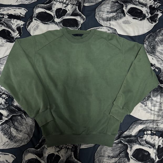 준지 피그먼트 맨투맨 36 사이즈