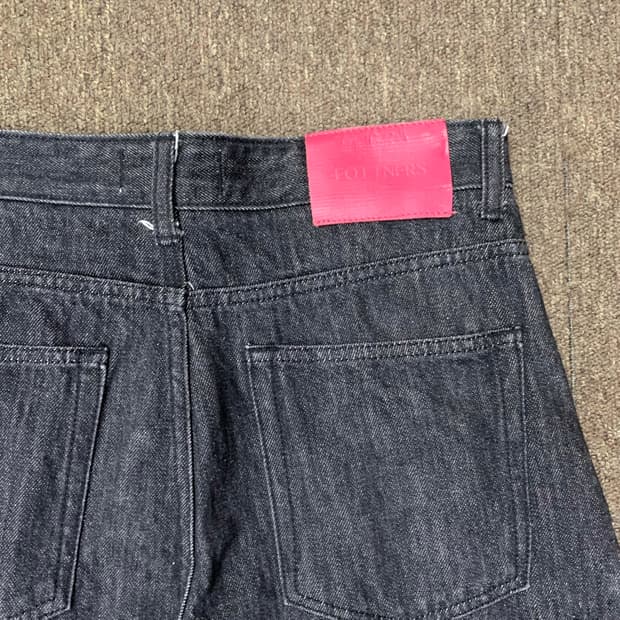 [30] 포트너스 투턱 와이드핏 데님팬츠