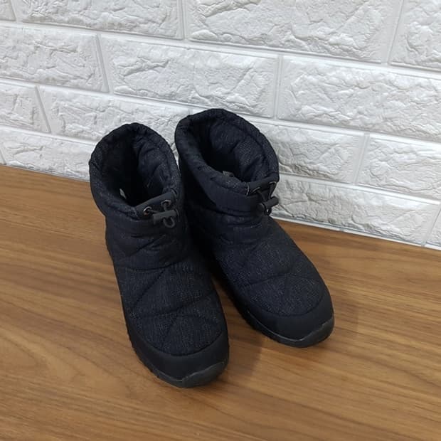 노스페이스 패딩 부츠 230 (구스패딩)  