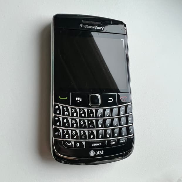 블랙베리 볼드 9700