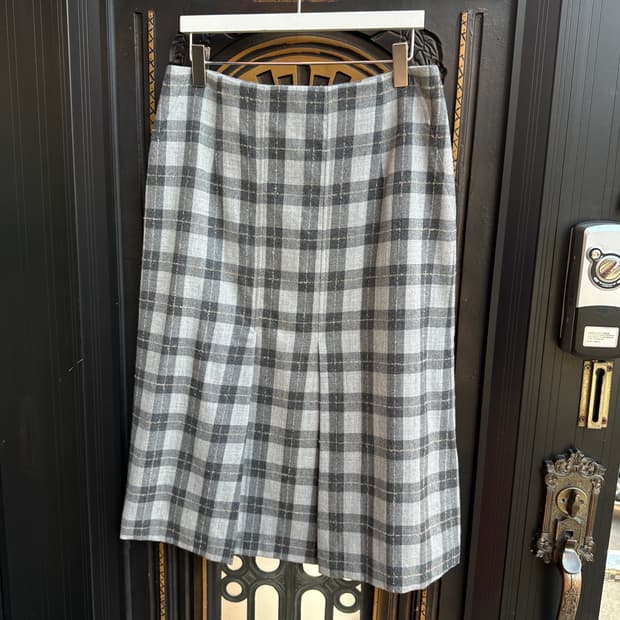 newyorker check skirt