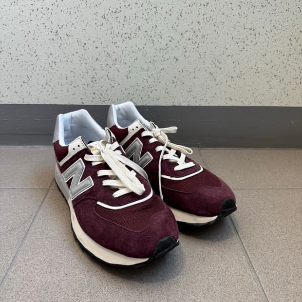 뉴발란스 574 레거시 버건디 300