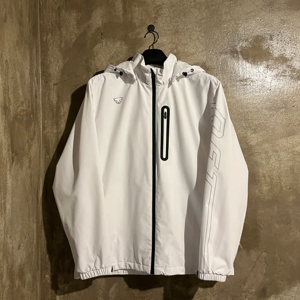 다이나핏 바람막이 자켓