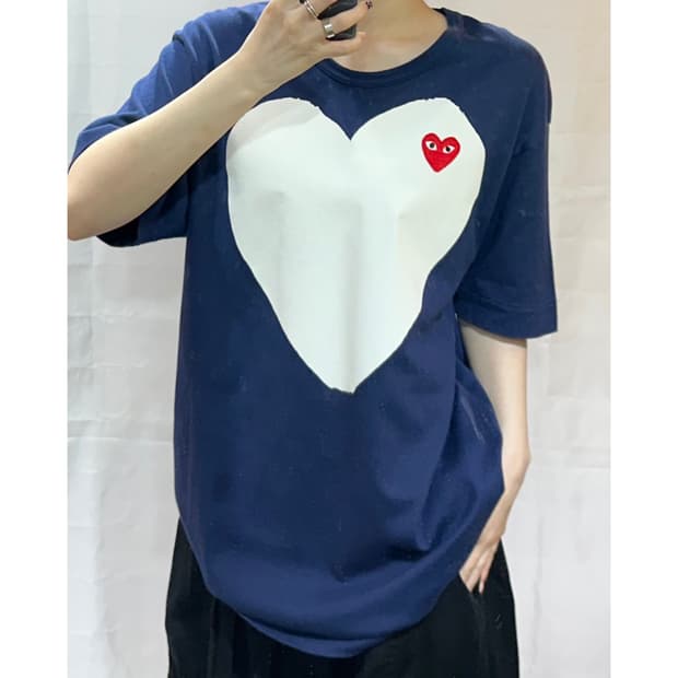꼼데가르송 레드와펜 빅 프린팅 네이비 반팔