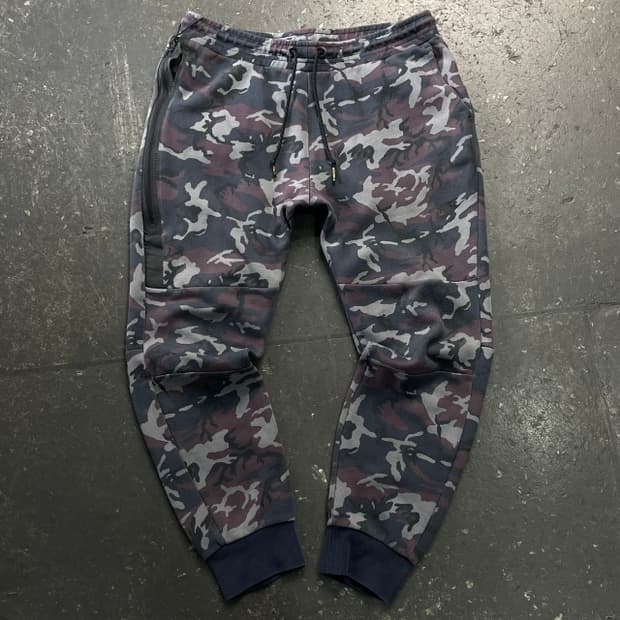 100 나이키 카모 테크팩 팬츠