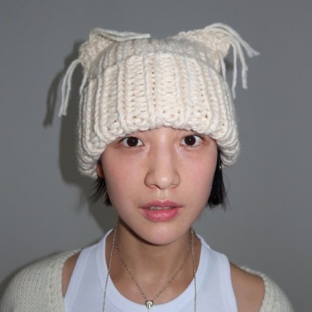 플리즈프로젝트 비니 PUSSYCAT KNIT HAT IVORY
