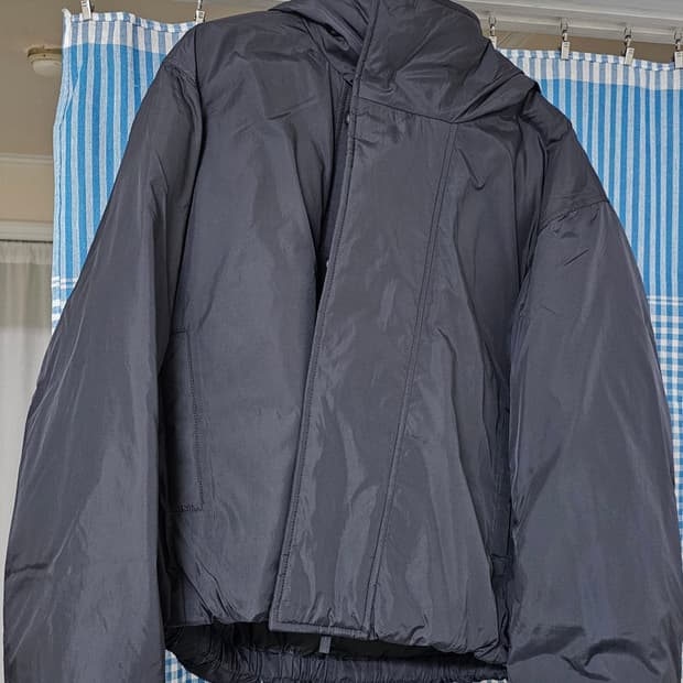 유니클로 퍼프테크 파카 패딩