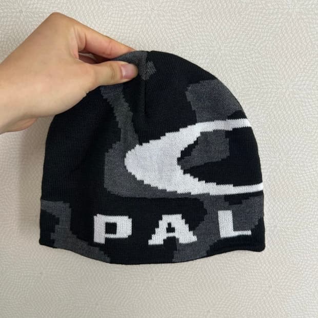 팔라스X오클리 비니