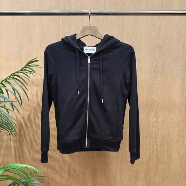 칼 라거펠트 후드집업 KL로고 자수 디테일 슬림핏 블랙