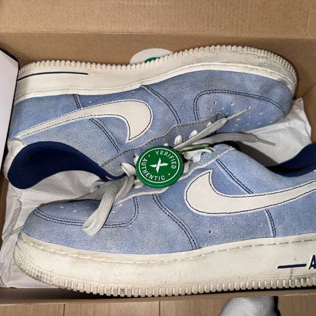 나이키 에어포스1 '07 더스티블루 사이즈250