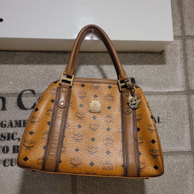MCM비세토스 토트백
