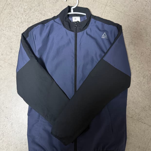 빈티지 리복 바람막이