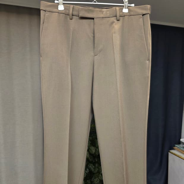 무신사스탠다드 / 세미 와이드 히든 밴딩 슬랙스 [더스티 베이지] / 3