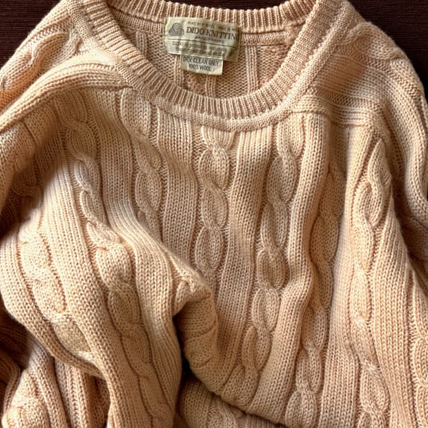 Hand-framed heavy wool cable knit P/O