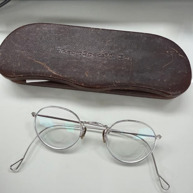 레트로스펙스 바슈롬 화이트골드 필드 1930 (42)