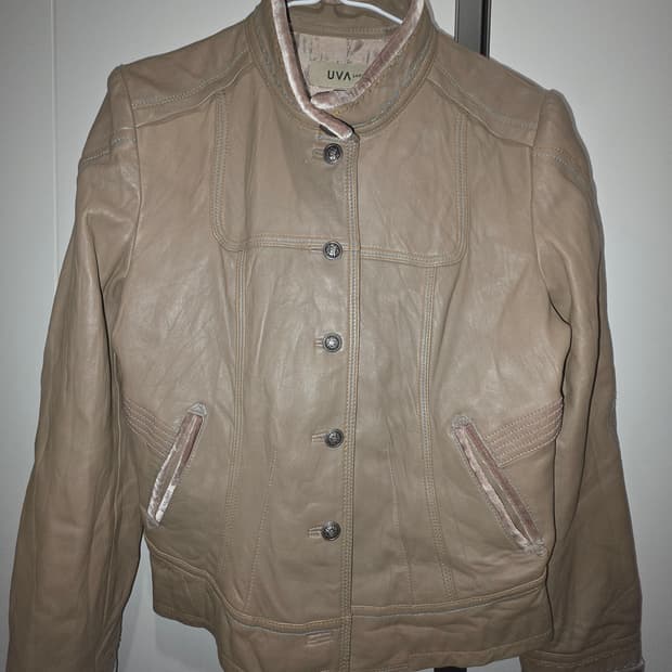 UVA 여성 양가죽 자켓55