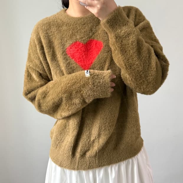 [M] 리바이스 하트 니트