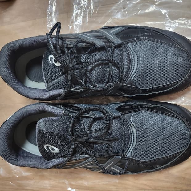 아식스 하이퍼싱크 270