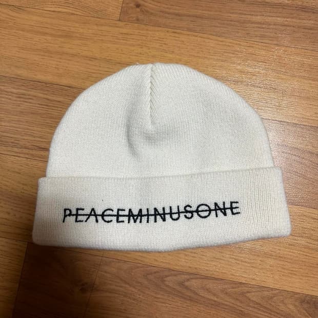 피스마이너스원 비니