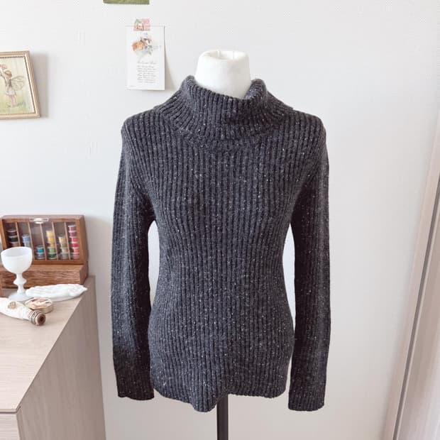 쿠앤크 폴라 니트