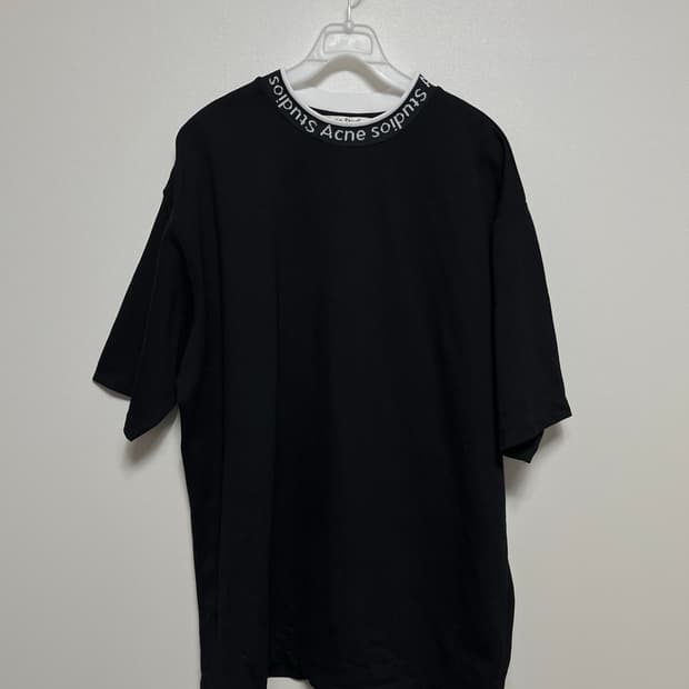 아크네 스튜디오 블랙 로고 반팔티 M