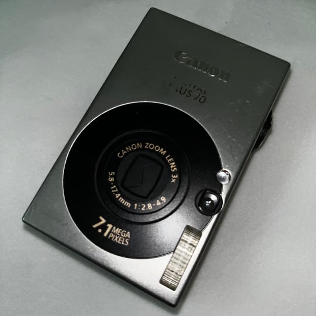 Canon ixus 70 (ixy 10)