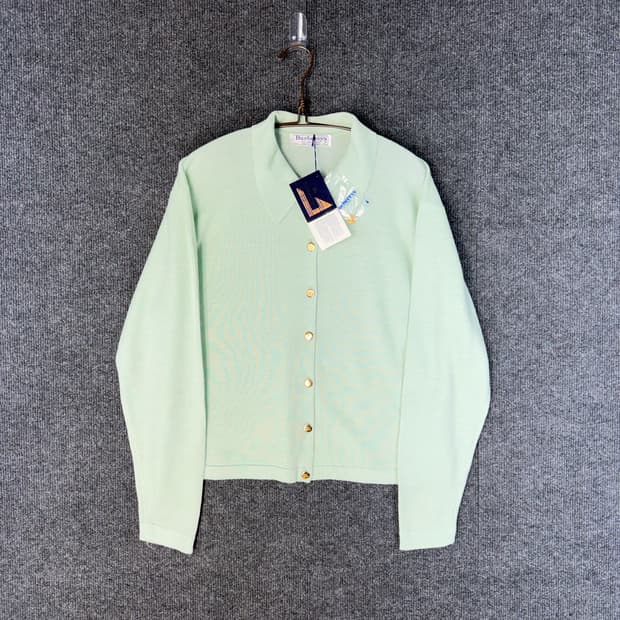 90s 버버리 금장버튼 울 가디건