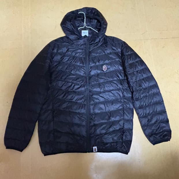 베이프 후드 경량 패딩