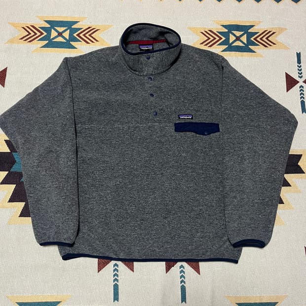 파타고니아 신칠라 스냅티 L 니켈 그레이