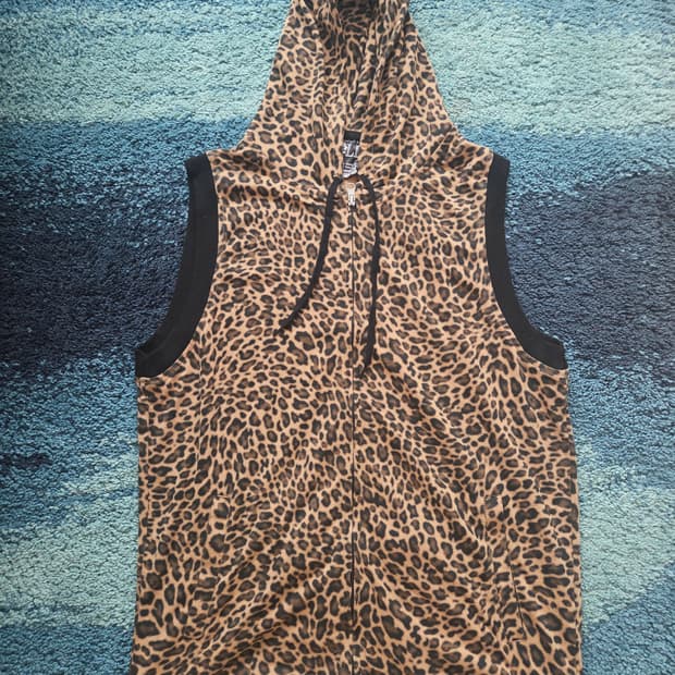 JPN 클래쉬(Clash) 갸루 타이거 프린트 민소매 후드티.