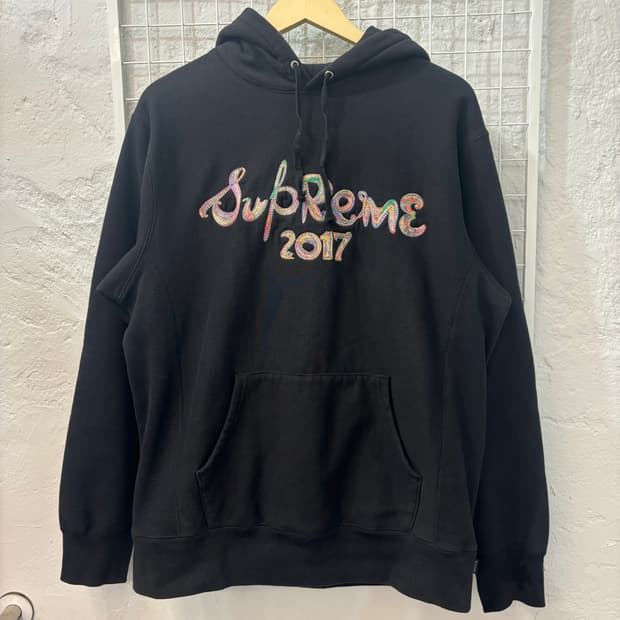 17fw 슈프림 헤비 웨이트 브러쉬 로고 블랙 후드 티셔츠 L
