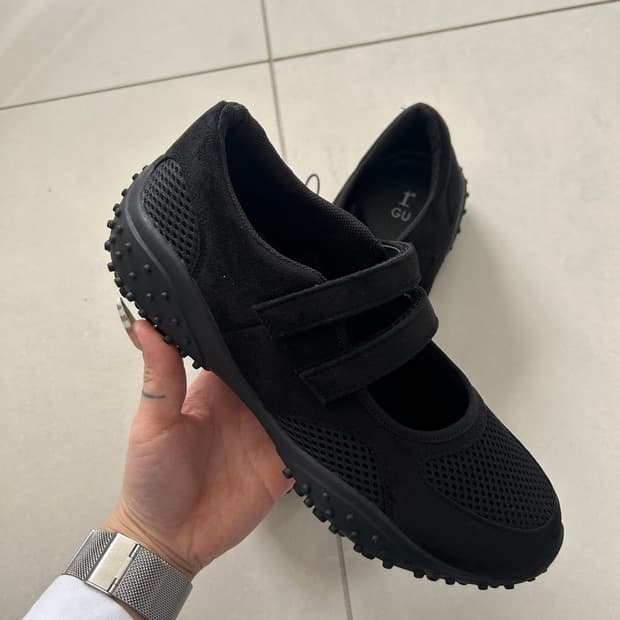 DOUBLE STRAP BALLET SNEAKERS 더블스트랩 발레 슈즈