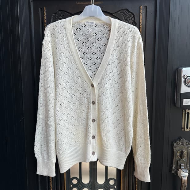 punching lace cardigan