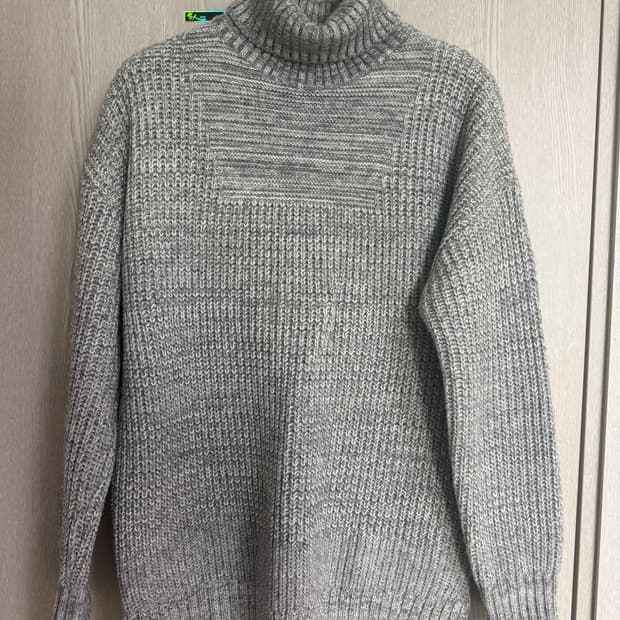 지오송지오 터틀넥 니트 105