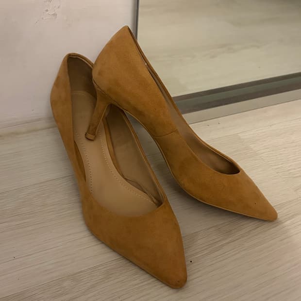 H&M 베이지 브라운 구두 힐 