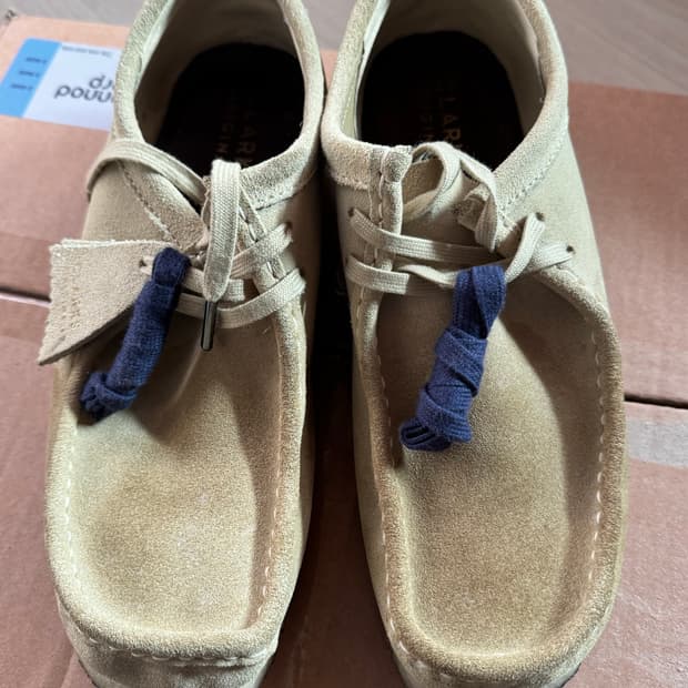 클락스 왈라비 275