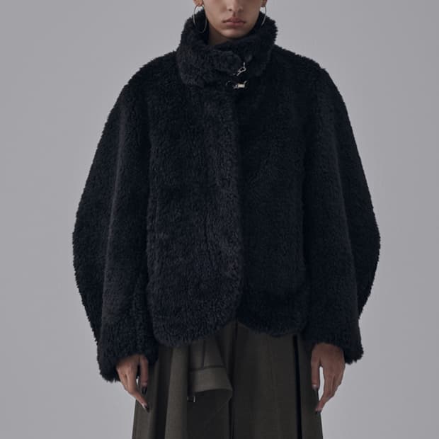 트리밍버드 메탈후크버튼시어링퍼자켓 블랙 판매해요