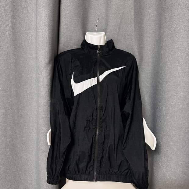 나이키빅로고 바람막이