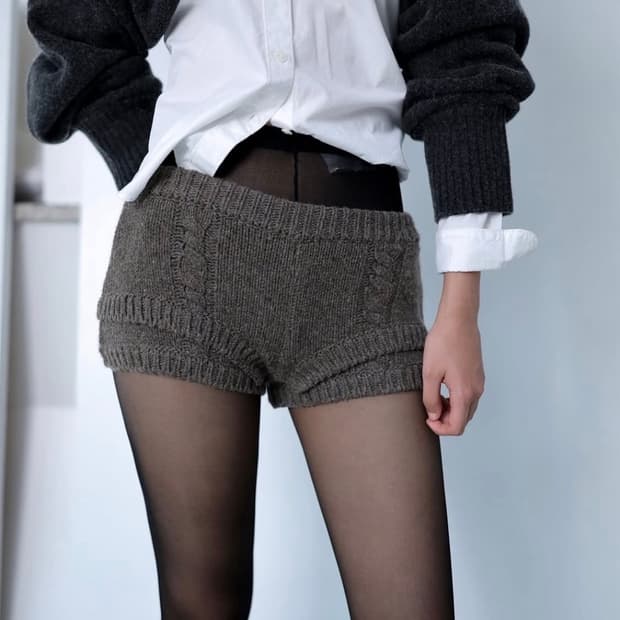 울리카 상투스 쇼츠 브라운