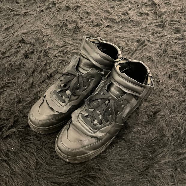 꼼데가르송 옴므플러스 x 나이키 에어포스 미드