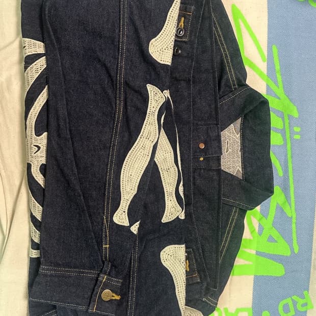 캐피탈 본 자켓 46