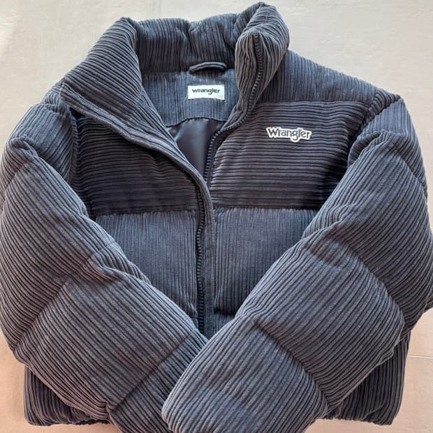 랭글러 우먼즈 코듀로이 크롭 푸퍼 덕 다운