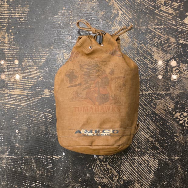아메코 토마호크 인디언 프린팅 브라운 백팩