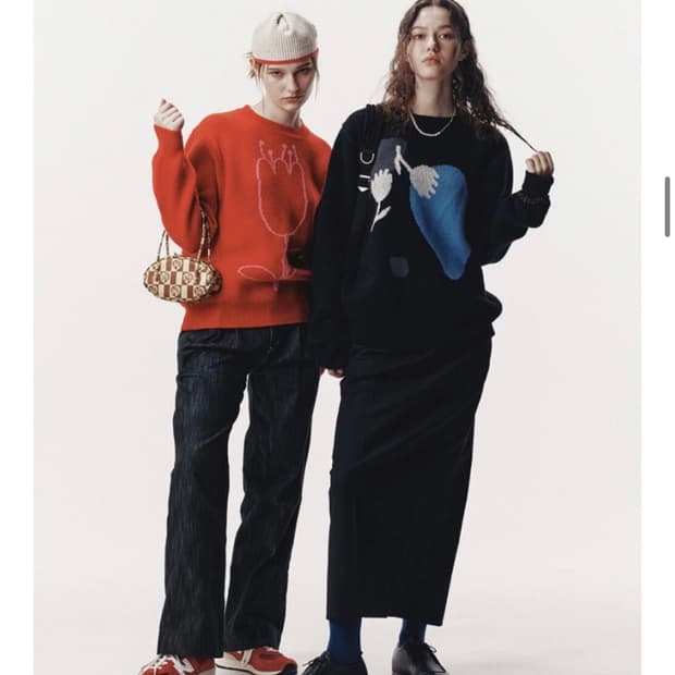 마조네  튤립 니트 