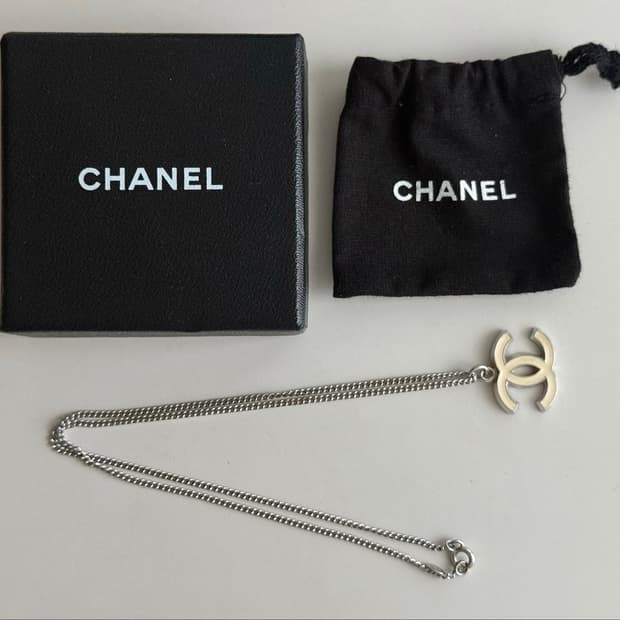chanel 샤넬 제니 빈티지 목걸이 아이보리