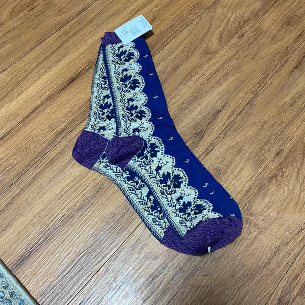 Kapital 144 락웰 반다나 삭스 